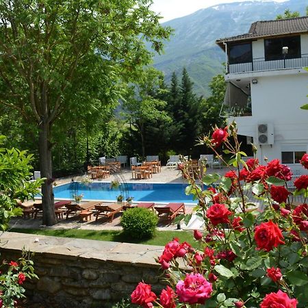 Hotel Aroma Përmet Екстериор снимка
