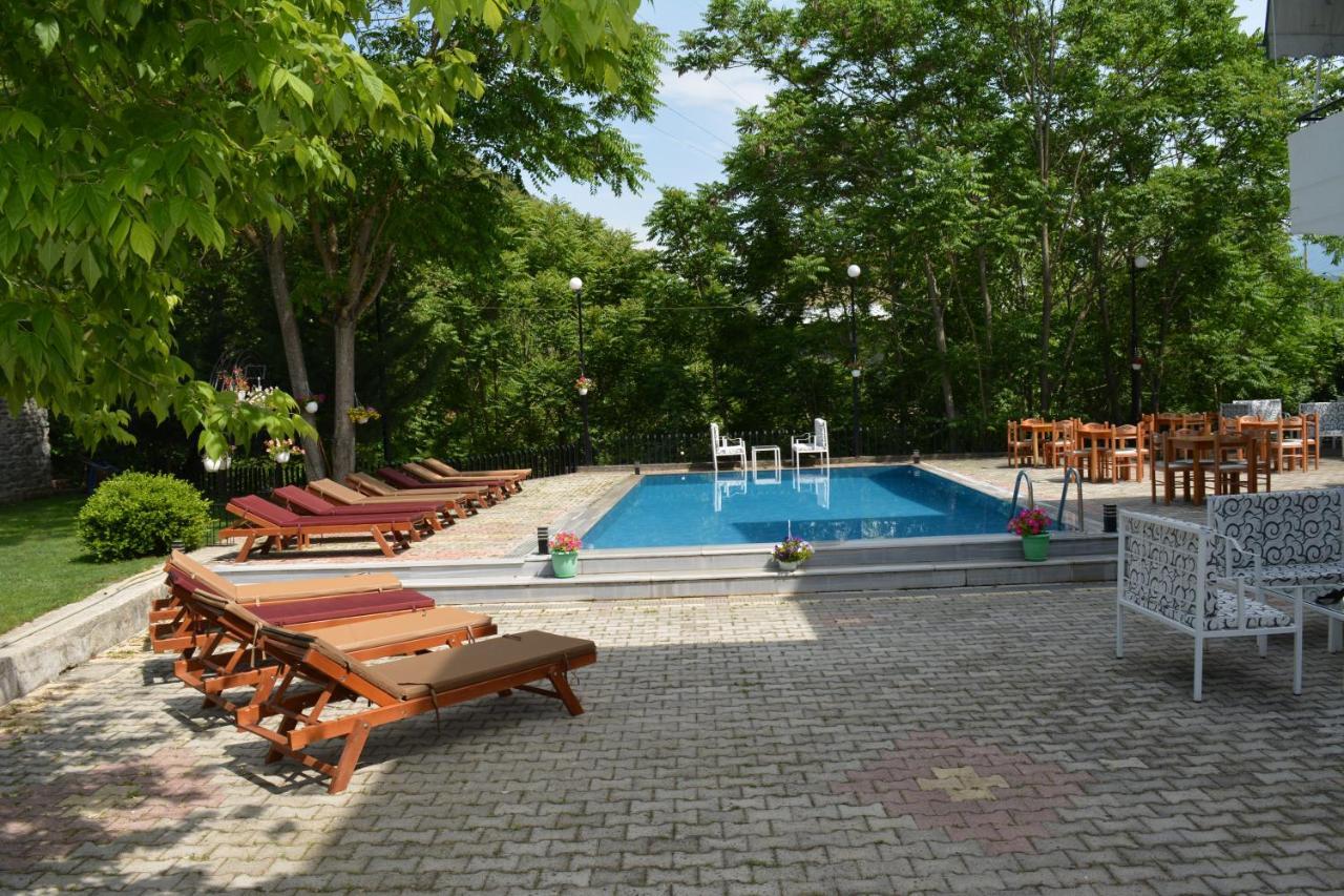 Hotel Aroma Përmet Екстериор снимка