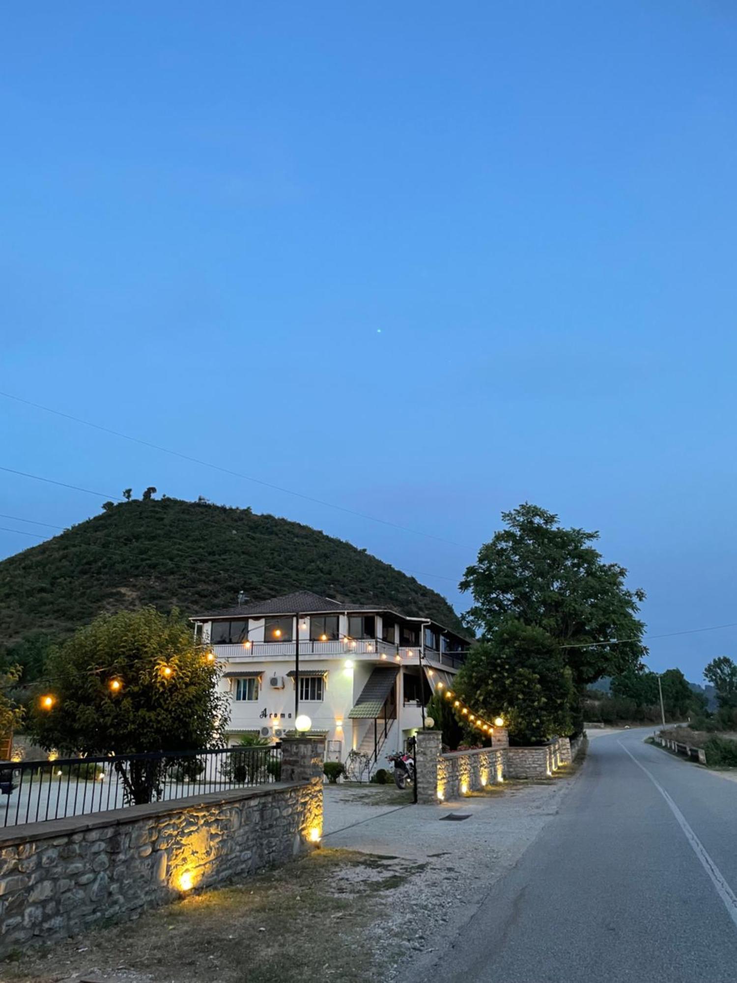 Hotel Aroma Përmet Екстериор снимка